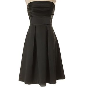 White House Black Market Black Prom/Formal Dress